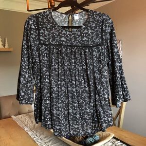 Old Navy Blouse